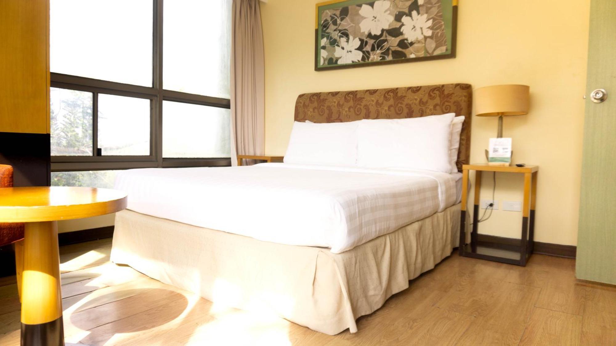 One Tagaytay Place Hotel Suites Official Account Tagaytay City Exterior foto